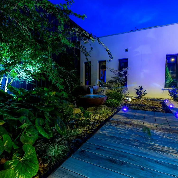 Eclairez votre jardin avec nos solutions sur-mesure